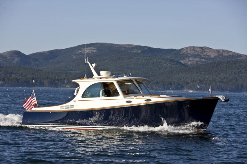 37' Hinckley